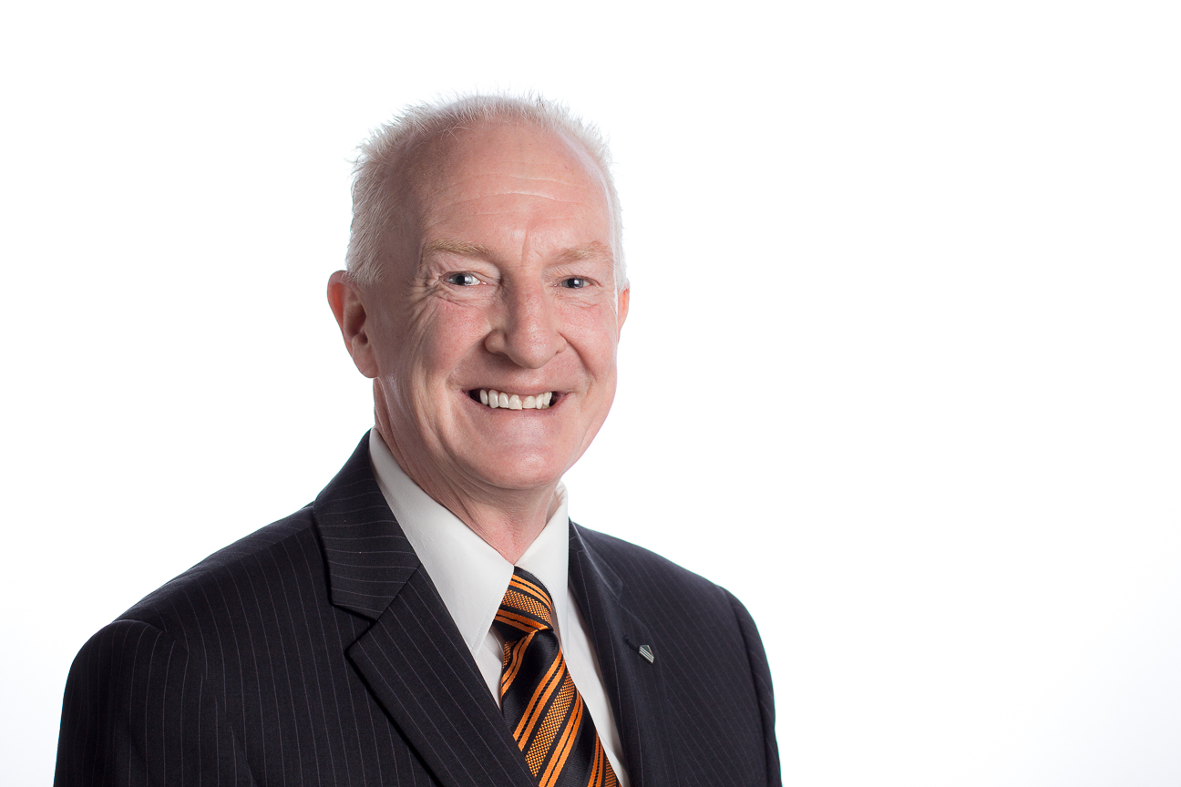 Frank Daly Aussie Mobile Mortgage Broker Aussie Home Loans